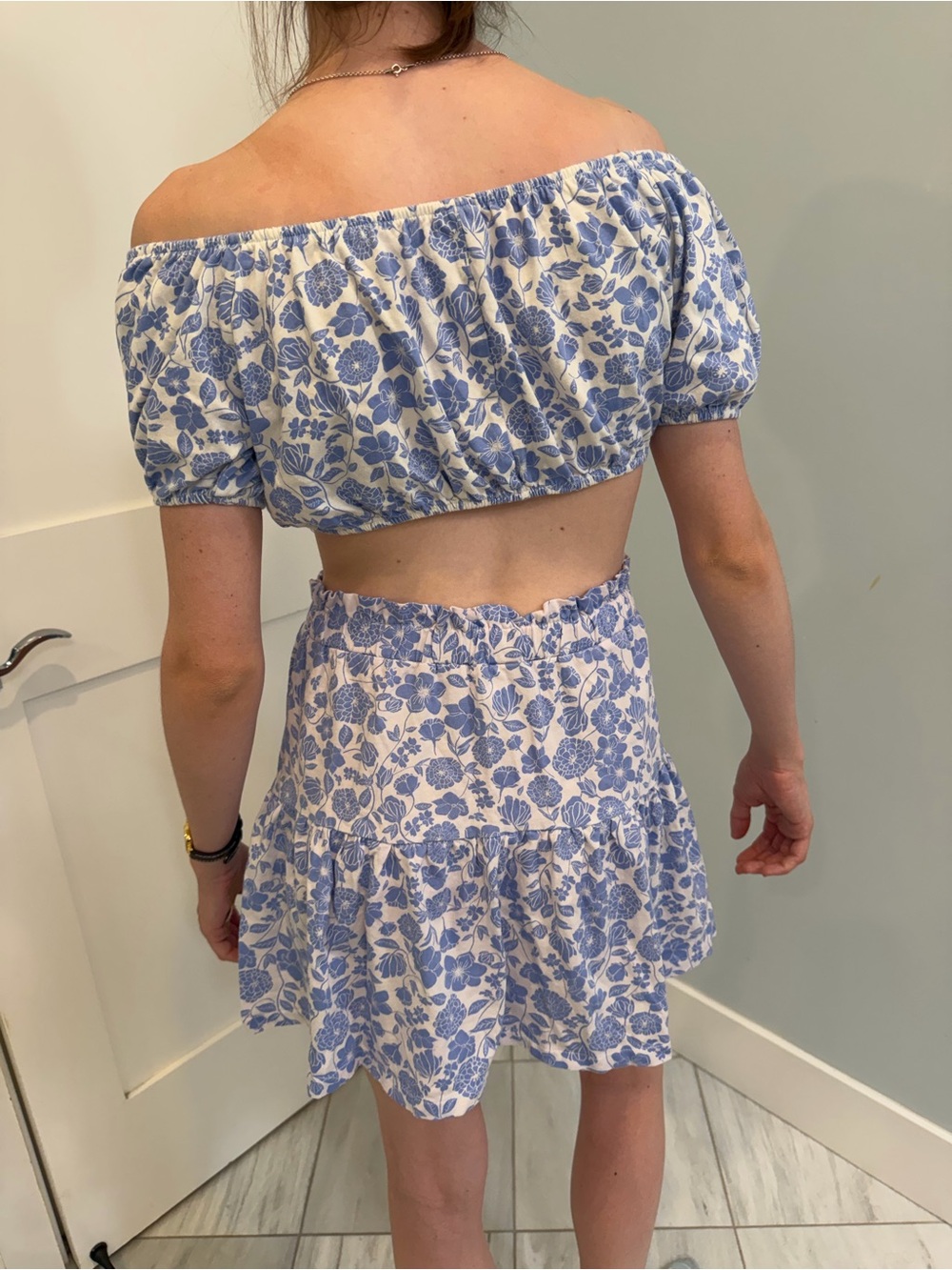 Zara Girls Blue Floral Off-Shoulder Top and Mini Skirt - Picture 3 of 3